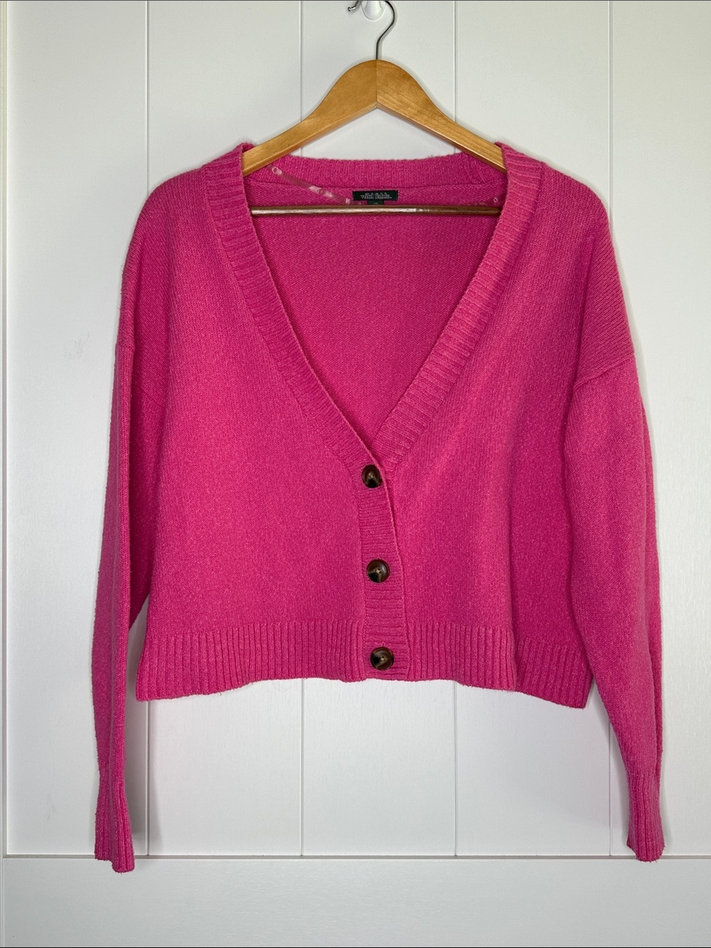 wild fable Hot Pink V-Neck Button Front Cropped Cardigan Size XS